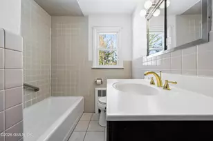 107 Stonehedge Dr Nort, Greenwich, CT 06831 - Photo 22