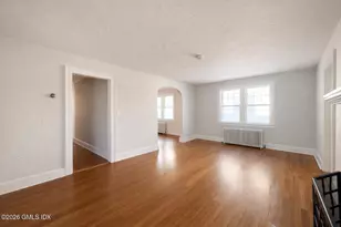 40 Orchard Pl, Greenwich, CT 06830 - Photo 2