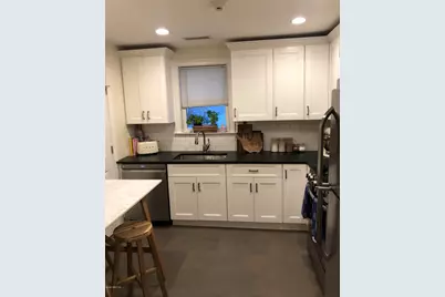 239 E Putnam Avenue #4, Greenwich, CT 06807 - Photo 4