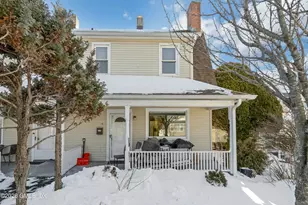 19 Valley Rd, Greenwich, CT 06807 - Photo 2