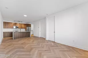 100 E Putnam Ave, Greenwich, CT 06807 - Photo 4