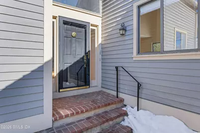 501 W Lyon Farm Drive #501, Greenwich, CT 06831 - Photo 2