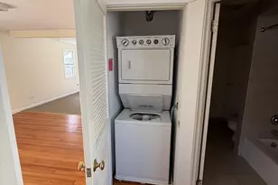 72 Connecticut Ave, Greenwich, CT 06830 - Photo 4