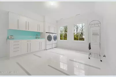 8 Old Round Hill Lane, Greenwich, CT 06831 - Photo 22