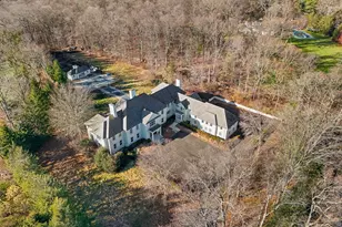 8 Old Round Hill Ln, Greenwich, CT 06831 - Photo 2