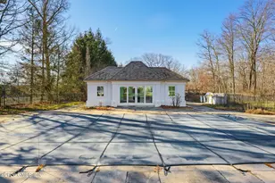 8 Old Round Hill Ln, Greenwich, CT 06831 - Photo 24