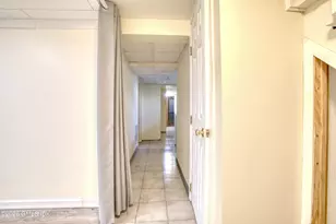 24 Hollow Wood Ln, Greenwich, CT 06831 - Photo 14