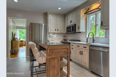 37 Gerry Street #1, Greenwich, CT 06830 - Photo 2