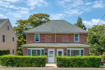 124 Pemberwick Road #Left Side, Greenwich, CT 06831 - Photo 1