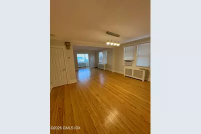 124 Pemberwick Road #Left Side, Greenwich, CT 06831 - Photo 8