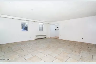 198 Valley Road, Greenwich, CT 06807 - Photo 20