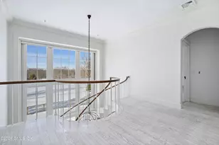 188 Round Hill Rd, Greenwich, CT 06831 - Photo 12