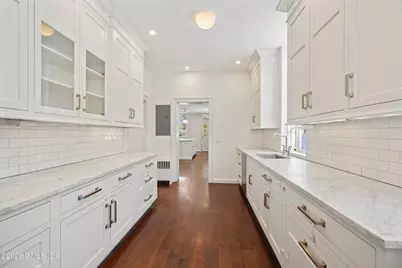 188 Round Hill Road, Greenwich, CT 06831 - Photo 8