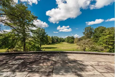 188 Round Hill Road, Greenwich, CT 06831 - Photo 20