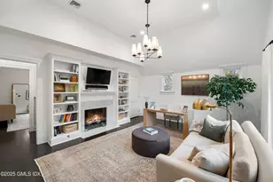 315 Stanwich Rd, Greenwich, CT 06830 - Photo 20