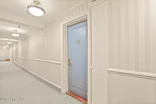 25 W Elm St, Greenwich, CT 06830 - Photo 2