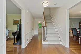 47 Owenoke Way, Greenwich, CT 06878 - Photo 4