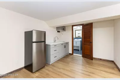 26 Lexington Avenue #3, Greenwich, CT 06830 - Photo 8