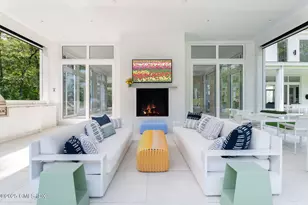 8 Fox Run Ln, Greenwich, CT 06831 - Photo 6