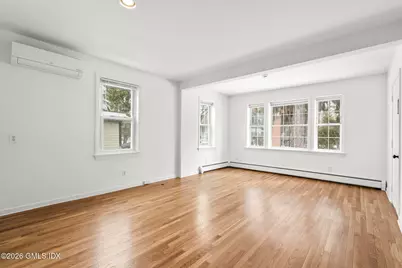 134 River Road Extension #1, Greenwich, CT 06807 - Photo 2