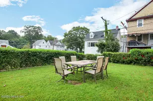 11 Le Grande Ave, Greenwich, CT 06830 - Photo 14