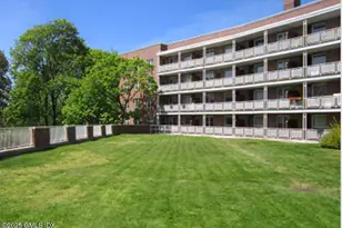 30 Brookside Dr, Greenwich, CT 06830 - Photo 16