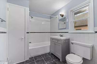 35 Church Street Wes #2, Greenwich, CT 06830 - Photo 10