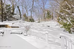 52 Valleywood Rd, Greenwich, CT 06807 - Photo 20