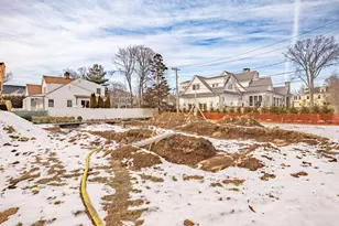 30 Meadowbank Rd, Old Greenwich, CT 06870 - Photo 24