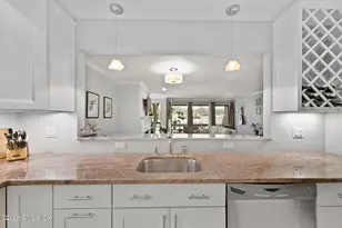 11 River Rd, Greenwich, CT 06807 - Photo 10