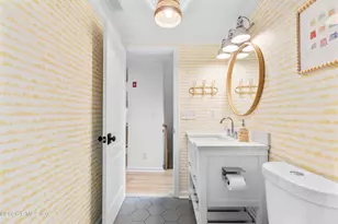 138 Granville St, Fairfield, CT 06824 - Photo 20