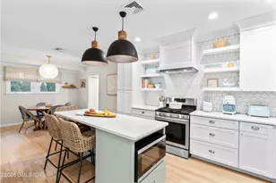 138 Granville St, Fairfield, CT 06824 - Photo 8