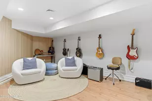 212 Bedford Rd, Greenwich, CT 06831 - Photo 30