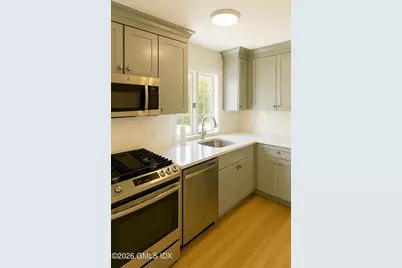 26 Cos Cob Avenue, Greenwich, CT 06807 - Photo 6