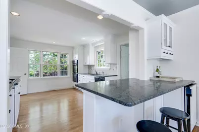 175 Dolphin Cove Quay, Stamford, CT 06902 - Photo 6