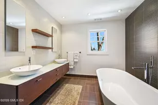 16 Summit Rd, Greenwich, CT 06878 - Photo 10