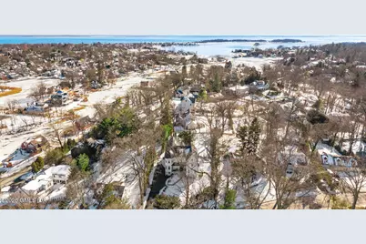 16 Summit Road, Greenwich, CT 06878 - Photo 24