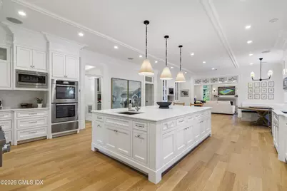 247 Riverside Avenue, Greenwich, CT 06878 - Photo 10