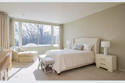 38 Partridge Hollow Road, Greenwich, CT 06831 - Photo 22