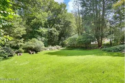 10 Florence Road, Greenwich, CT 06878 - Photo 14