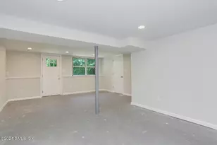 10 Florence Rd, Greenwich, CT 06878 - Photo 12