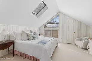 308 W Lyon Farm Dr, Greenwich, CT 06831 - Photo 16