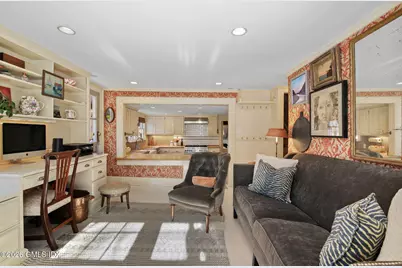 93 E Middle Patent Road, Greenwich, CT 06831 - Photo 10