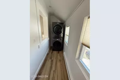 240 Hamilton Avenue #2, Greenwich, CT 06830 - Photo 8