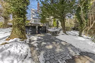 7 Dearfield Ln, Greenwich, CT 06831 - Photo 30