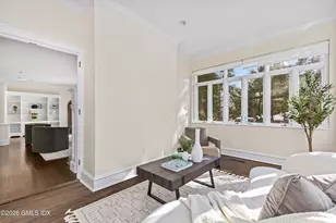 7 Dearfield Ln, Greenwich, CT 06831 - Photo 10