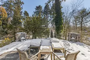 7 Dearfield Ln, Greenwich, CT 06831 - Photo 32