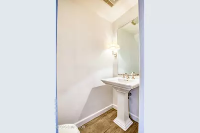 9 N Georgetowne Drive #9, Greenwich, CT 06831 - Photo 6
