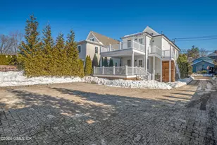 60 Prospect St, Greenwich, CT 06830 - Photo 6