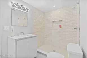 10 Lockwood Rd, Greenwich, CT 06878 - Photo 36